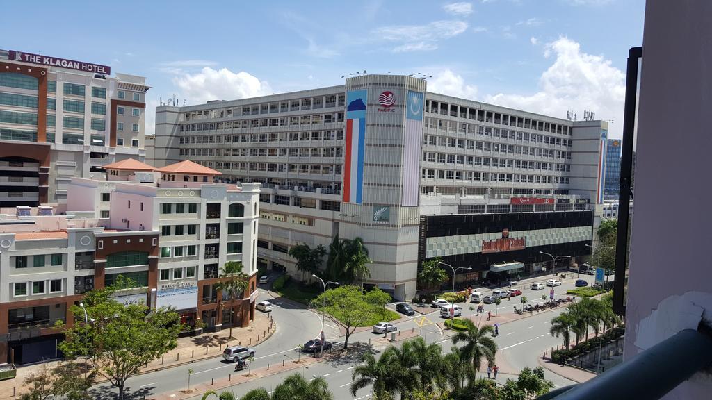 Marina Court Kk City Homestay Kota Kinabalu Zewnętrze zdjęcie